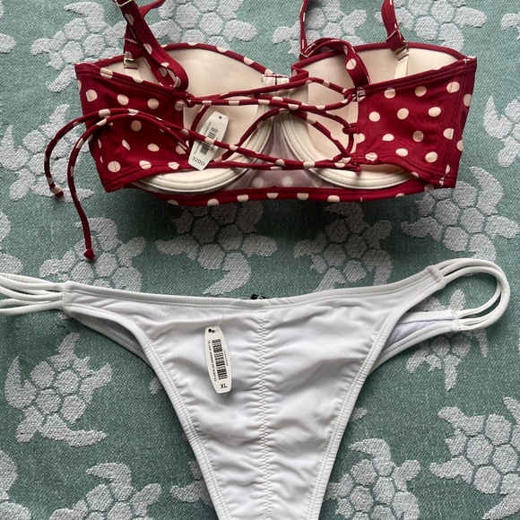 NWT Two Piece Bikini Set Adore me 32DD  Bikini Bra top/ XL White Bikini Bottoms - Picture 6 of 13